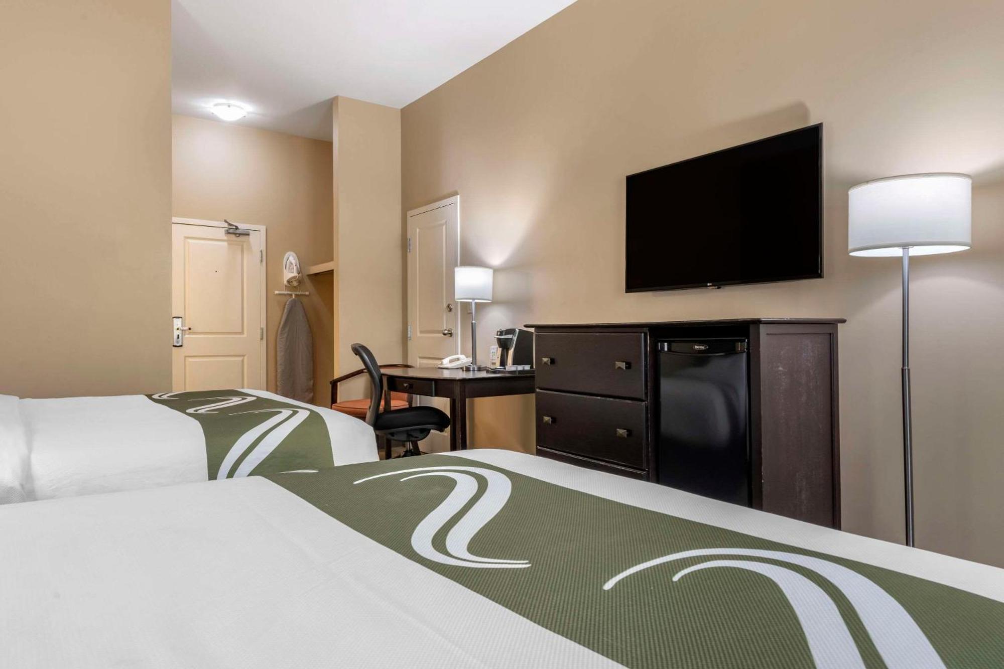 Quality Inn & Suites Quispamsis Rothesay Exteriör bild