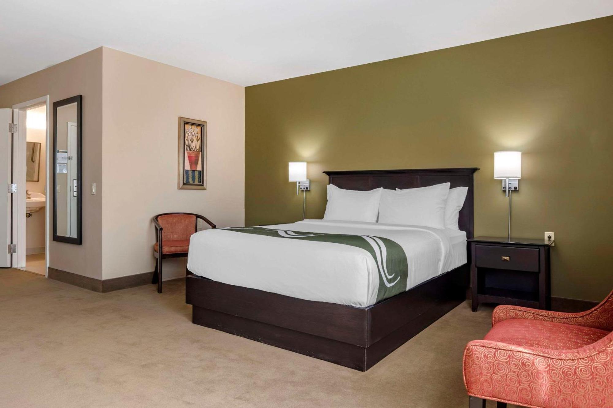 Quality Inn & Suites Quispamsis Rothesay Exteriör bild