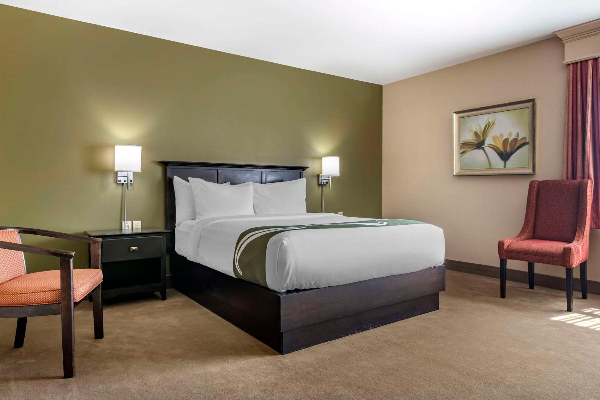 Quality Inn & Suites Quispamsis Rothesay Exteriör bild